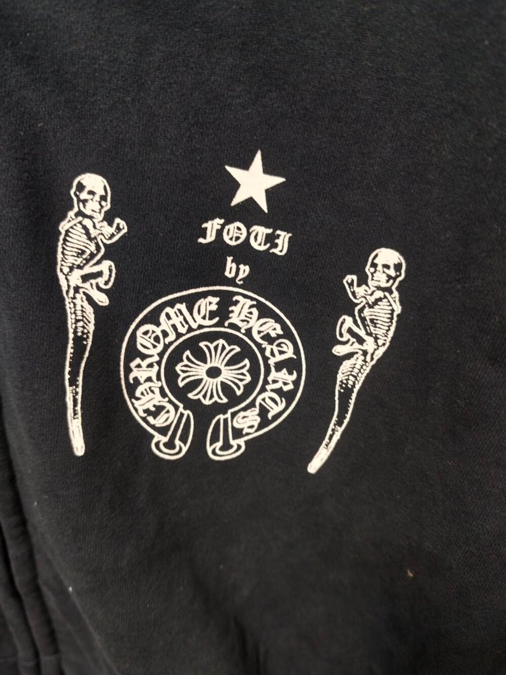 Chrome Hearts Black Full-Zip Hooded Sweatshirt with White Crest - Picture 2 of 10